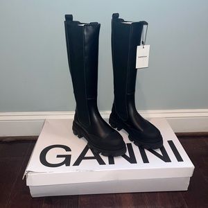 Ganni black leather Stivale knee-length boots lug sole